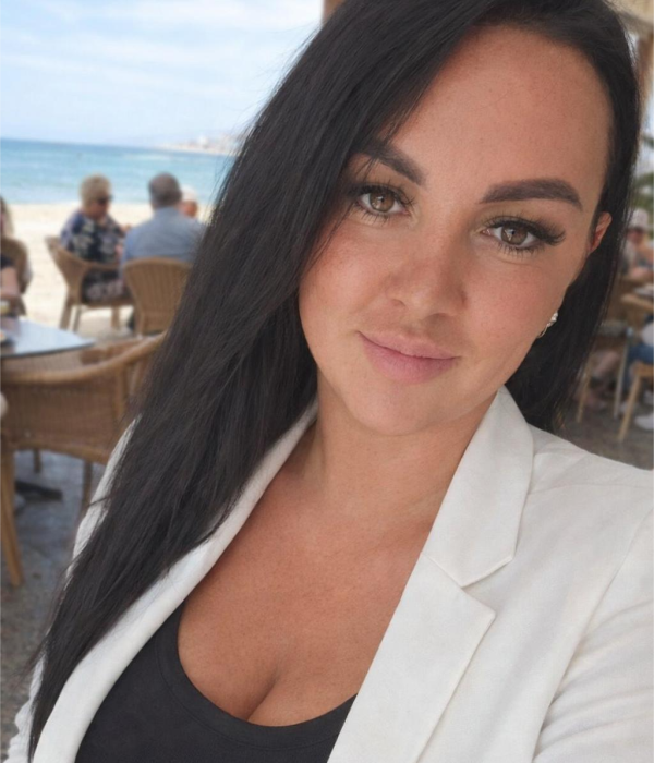 c6472f7a-e1e8-4ff5-b15b-a9e17b6daba0 (1)